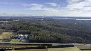  l11 us-9 saratoga springs, ny  new york, ny bedroom homes for sale